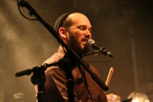 yonatan-razel107-b.jpg