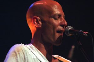 ari-gorali107-b.jpg