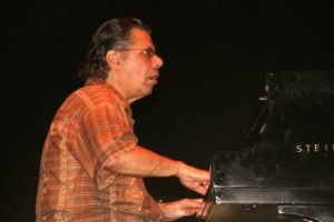 chick corea1-b.jpg