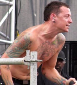 chester-bennington-b.jpg