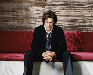 josh-groban020-b.jpg