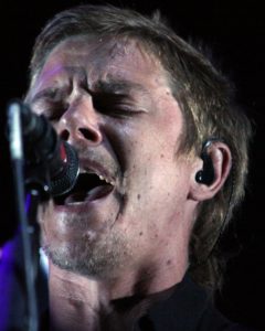 interpol122-b.jpg