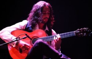paco322-b.jpg