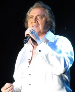 engelbert0257-b.jpg