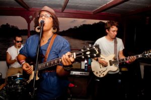 alabama-shakes3-b.jpg