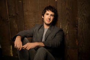 josh-groban2013-1-b.jpg