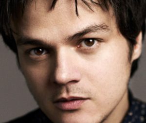 jamie-cullum2013-1-b.jpg