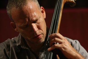 avishai-cohen-new1-b.jpg