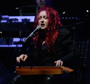 lauper6000-b.jpg