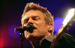 bryan-adams2009-b.jpg
