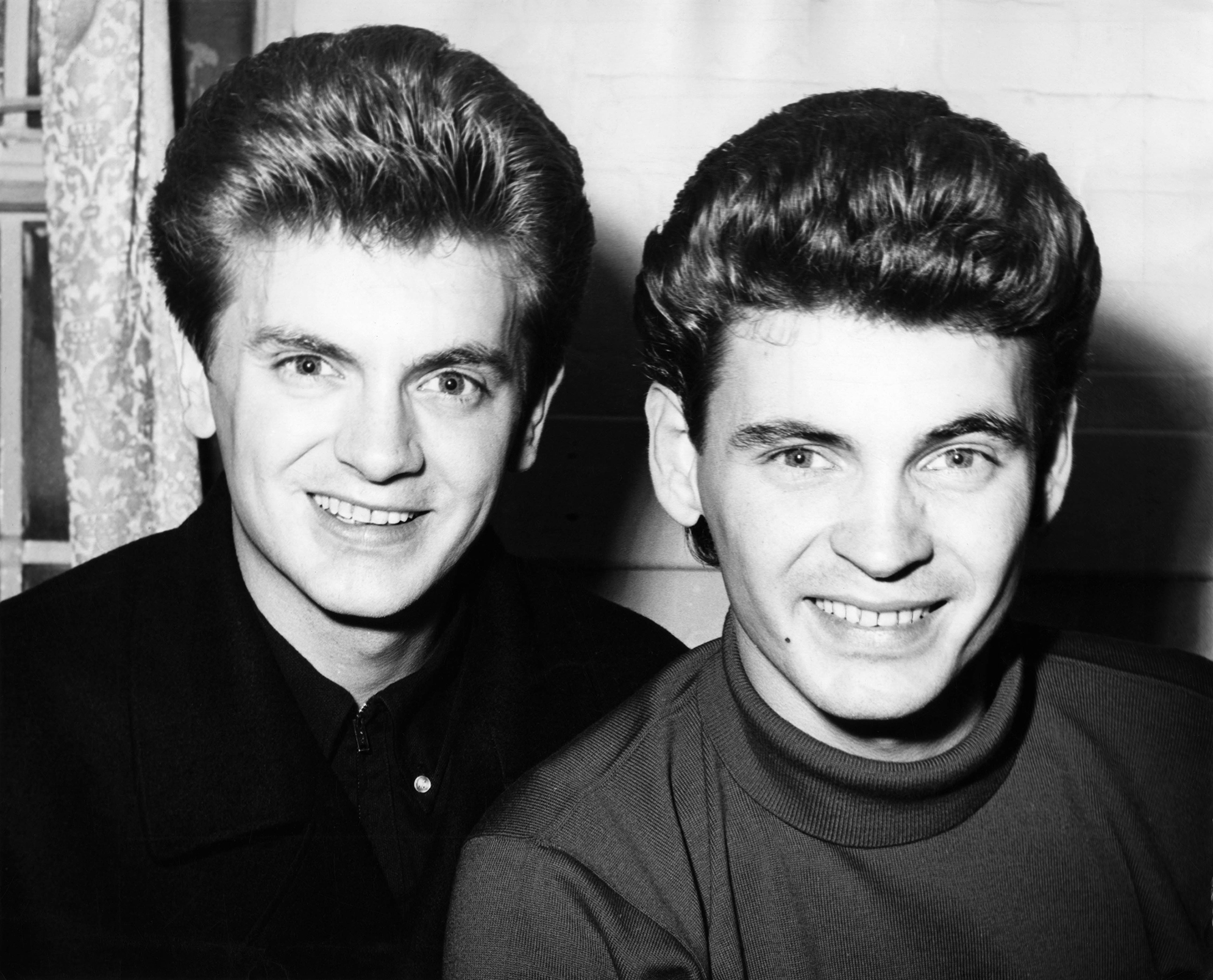 The everly brothers. Everly brothers. Группа the Everly brothers. The Everly brothers американский дуэт. Эверли бразерс.