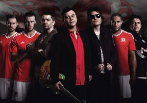manic-street-preachers-together-stronger-cmon-wales