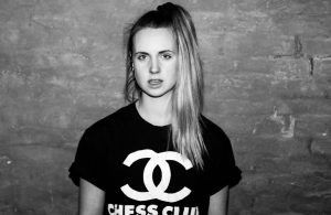 MØ