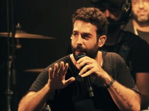 רביד-פלוטניק
