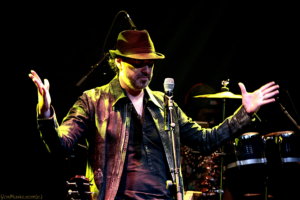 גלעד שגב Passerby צילום מרגלית חרסונסקי