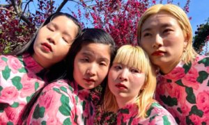 האזינו לקאבר של CHAI ל-"Last Christmas" של וואהם!