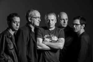 אבטיפוס תשאירי לי מקום לחבק אותך