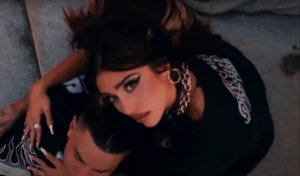 בתה של מדונה חולקת סינגל ראשון בשם הבמה Lolahol