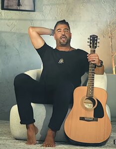 משה פרץ למות מאהבה
