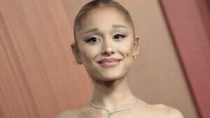 ariana-grande-brighter-days-ahead-no-1-album-reissue