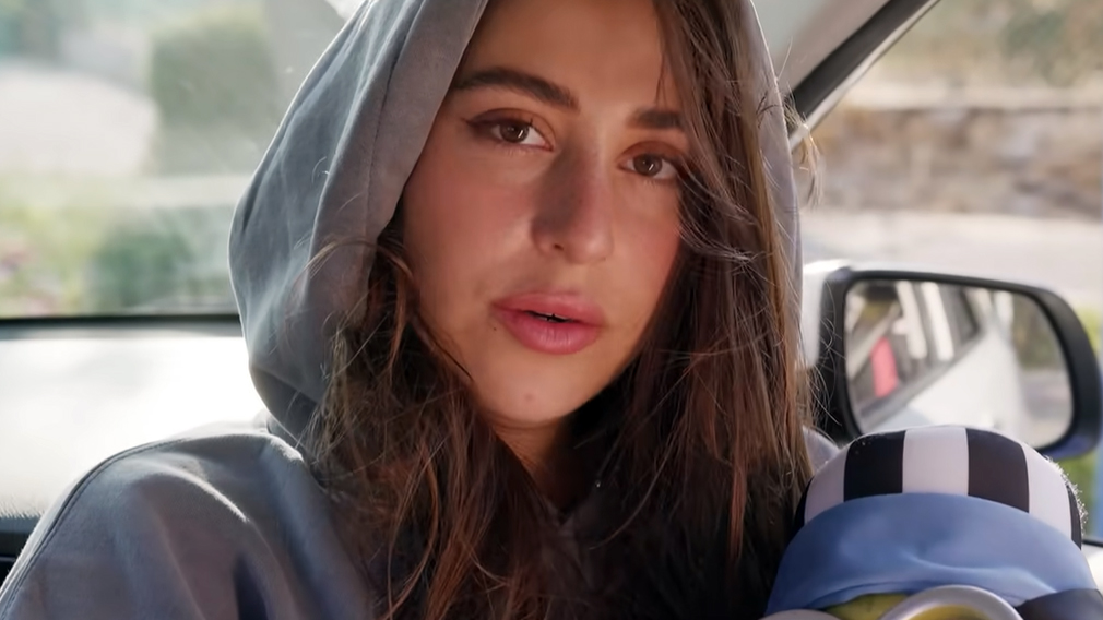 תמר ריילי חמות על הירח