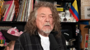 רוברט פלנט הופעה בחדר הקטן