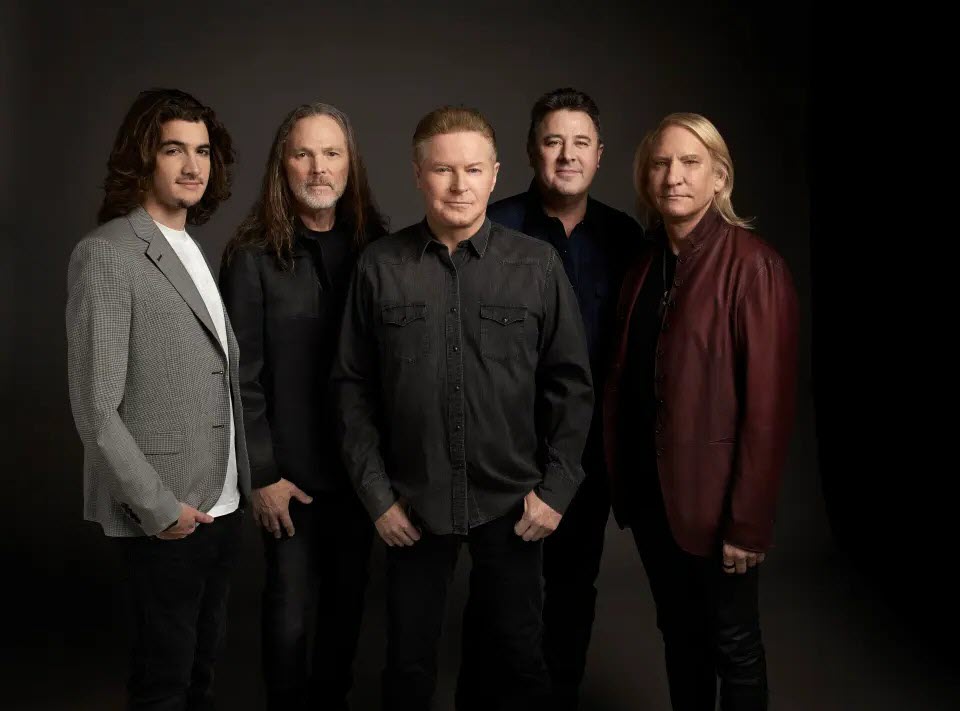 להקת איגלס קובעת שיא Greatest Hits הופך לאלבום הראשון עם תעודת ארבעה יהלומים