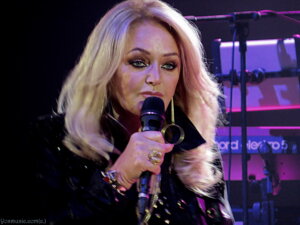 בוני טיילר צילום מרגלית חרסונסקי