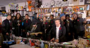 קולדפליי ב- Tiny Desk