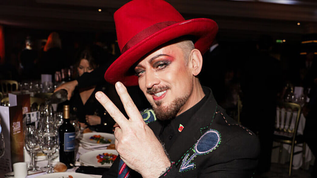 בוי ג'ורג' הקליפ של Culture Club משנת 1983 לשיר Victims זוכה לבכורה ביוטיוב